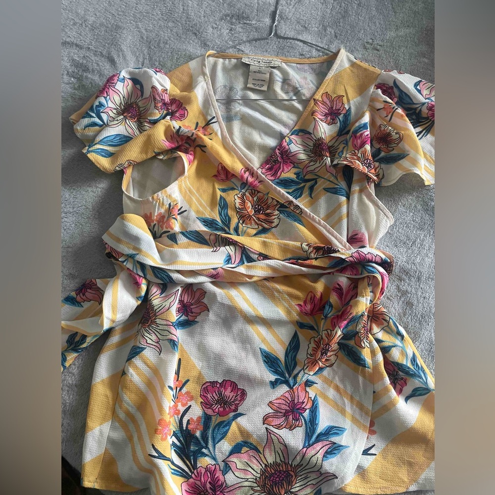Flying Tomato Peplum Top